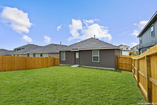16048 Mahogany Way Elmendorf, TX 78112