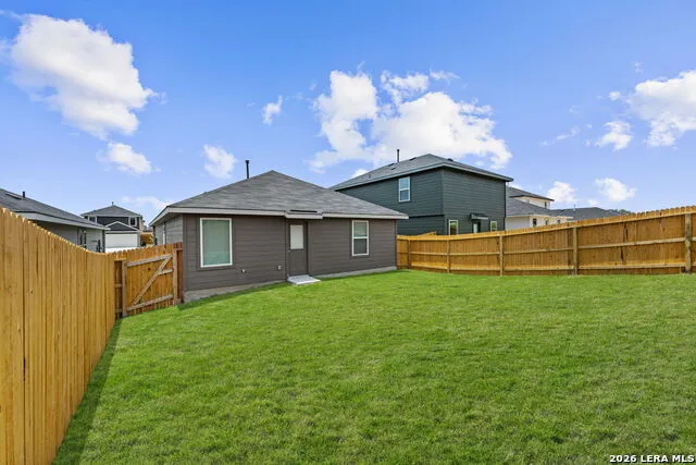 16048 Mahogany Way Elmendorf, TX 78112