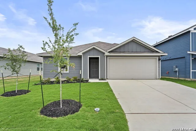 1018 Bold Run Seguin, TX 78155