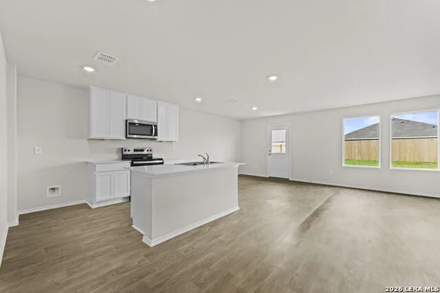 1018 Bold Run Seguin, TX 78155