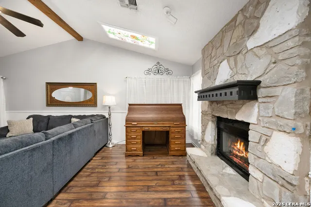 8923 PEACEFUL GRV San Antonio, TX 78250
