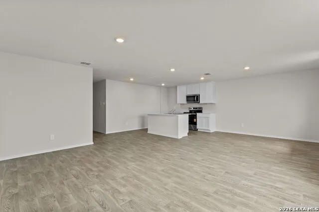 1005 Prince Albert Seguin, TX 78155