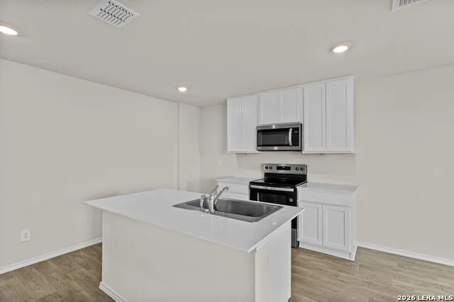 1005 Prince Albert Seguin, TX 78155