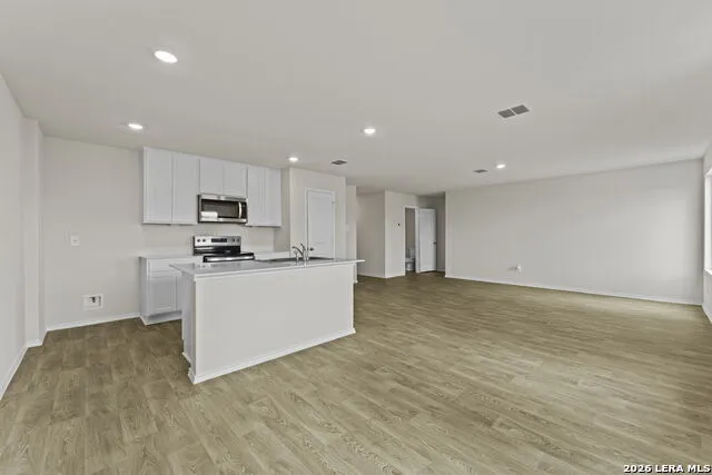 1014 Bold Run Seguin, TX 78155
