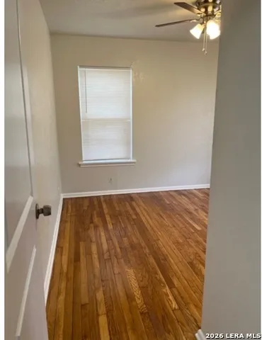 2139 BABS DR San Antonio, TX 78213