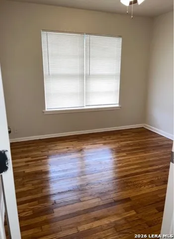 2139 BABS DR San Antonio, TX 78213