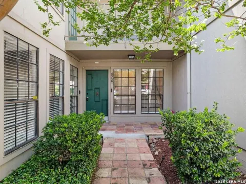 7711 Callaghan #APT 805