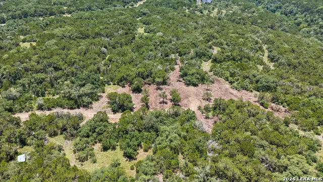 5751 HILLIARD RD San Marcos, TX 78666