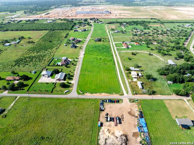 114 COUNTY ROAD 684 Lytle, TX 78052