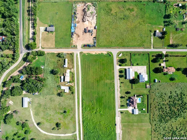 114 COUNTY ROAD 684 Lytle, TX 78052