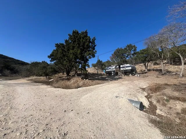 191 Scott Dr Center Point, TX 78010