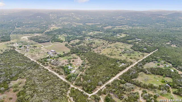 997 GW Edwards Lane Pipe Creek, TX 78063