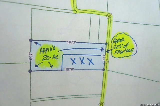 2257 County Road 475 Nixon, TX 78140