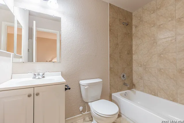 7314 Colina Way Unit 2 Converse, TX 78109