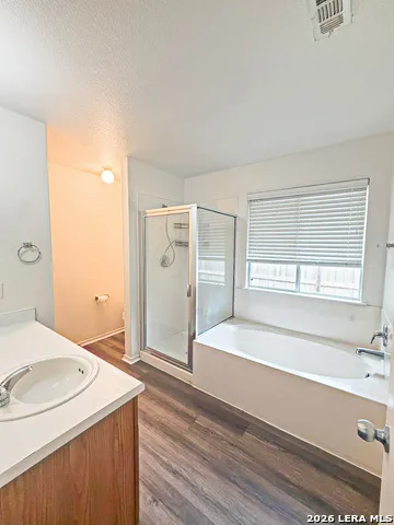 3949 WENSLEDALE DR Schertz, TX 78108