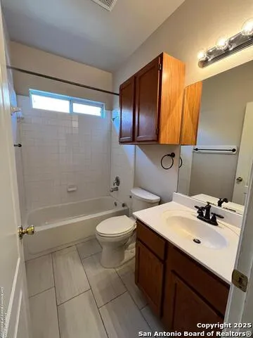 109 Silent Country Cibolo, TX 78108