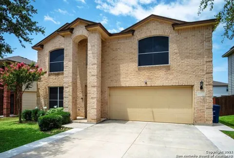5323 Dannelly Field