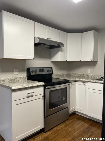 202 W LANGLEY BLVD Universal City, TX 78148