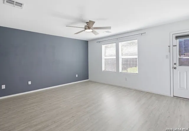 13005 Thyme Pass St Hedwig, TX 78152