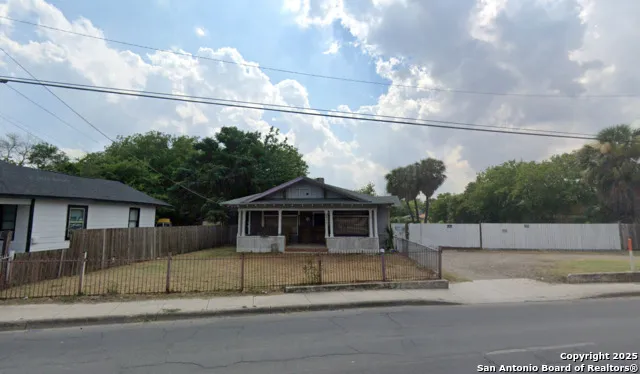 5311 S Flores San Antonio, TX 78214