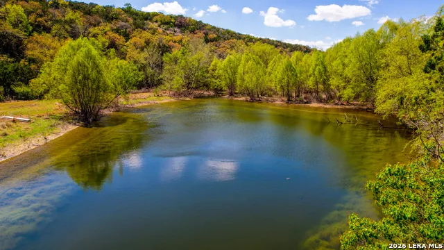 150 Coker Hollow Kerrville, TX 78028