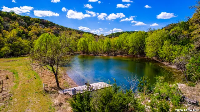 150 Coker Hollow Kerrville, TX 78028