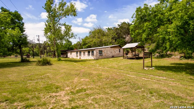 150 Coker Hollow Kerrville, TX 78028