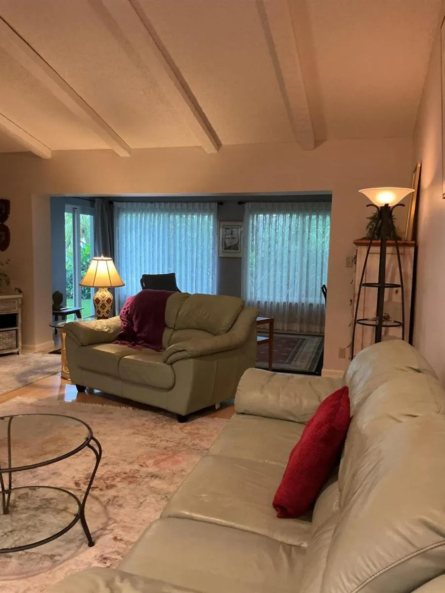 6912 BARBAROSSA STREET Boca Raton, FL 33433