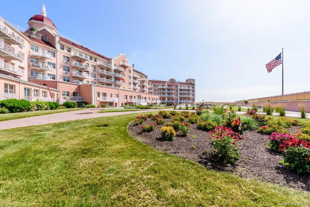 2 Richmond Road #5E Lido Beach, NY 11561