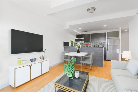 14320 Hoover Avenue #505