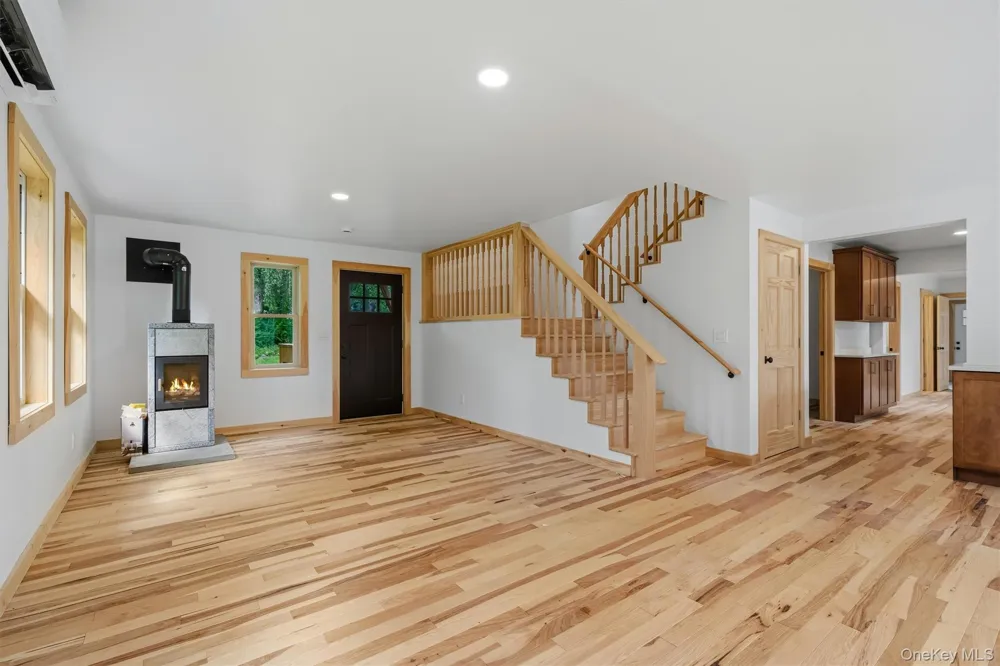 71 Oak Street Narrowsburg, NY 12764