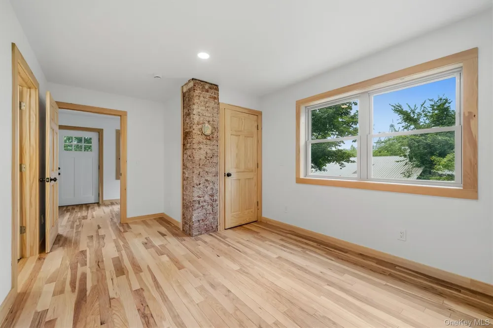 71 Oak Street Narrowsburg, NY 12764