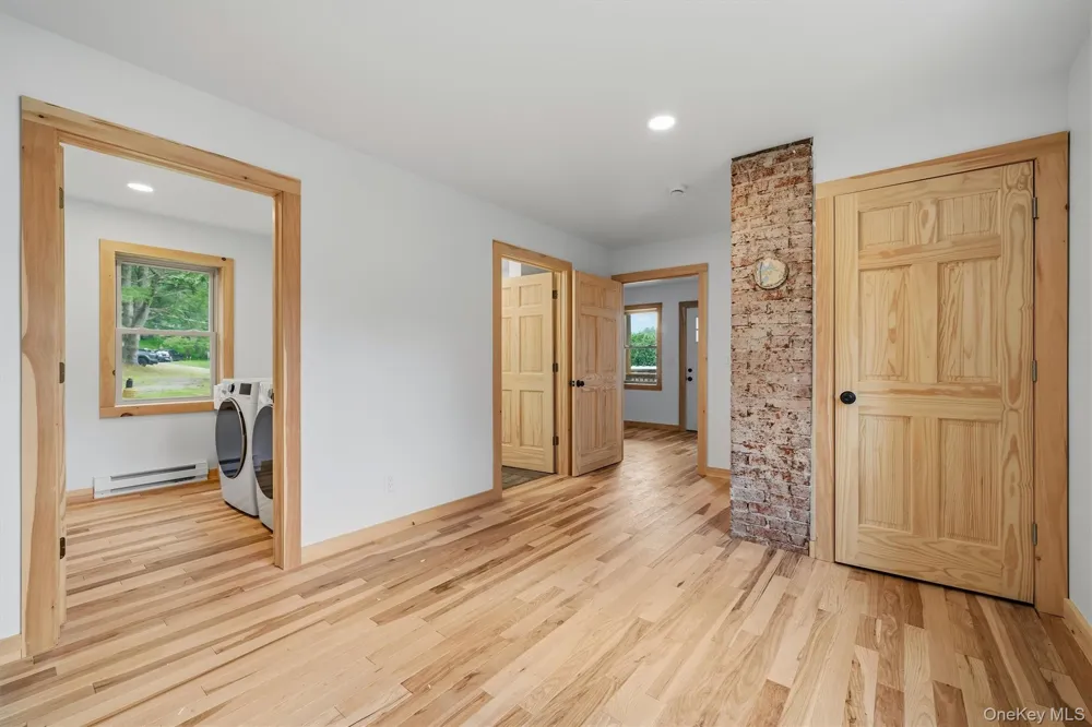 71 Oak Street Narrowsburg, NY 12764
