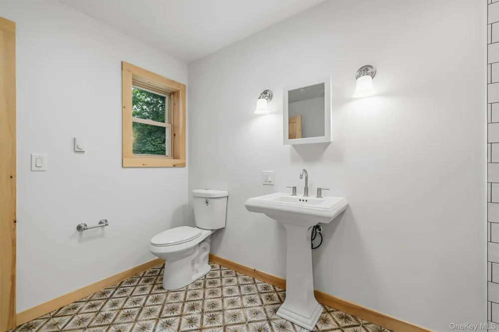 71 Oak Street Narrowsburg, NY 12764