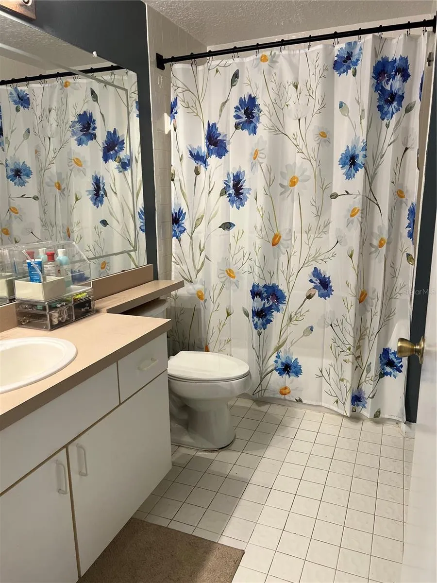 5566 METROWEST BOULEVARD #301 Orlando, FL 32811