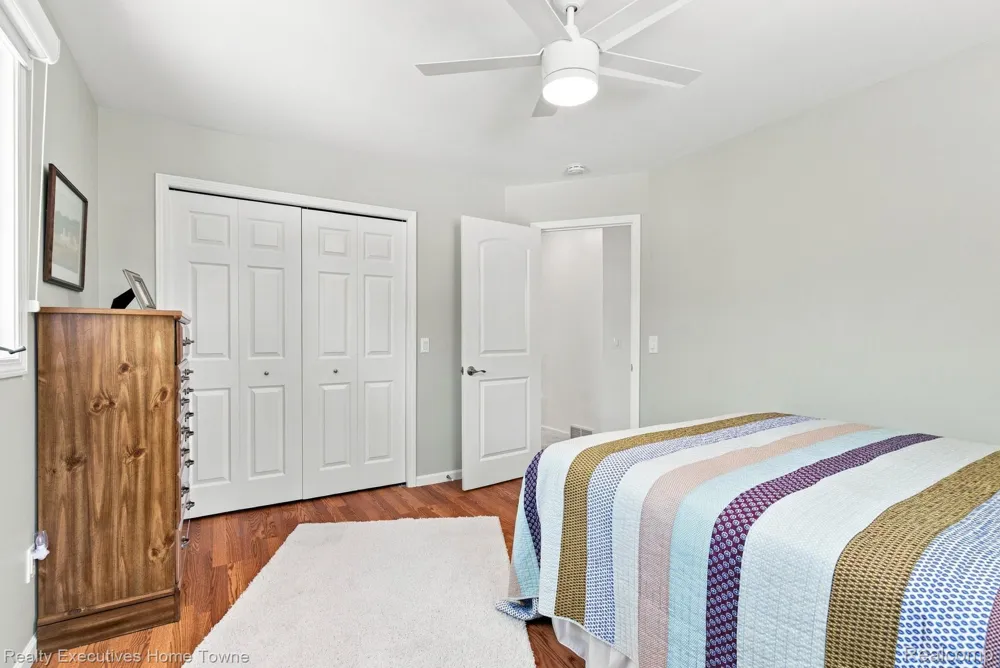 2900 Woodstock Circle Port Huron City, MI 48060