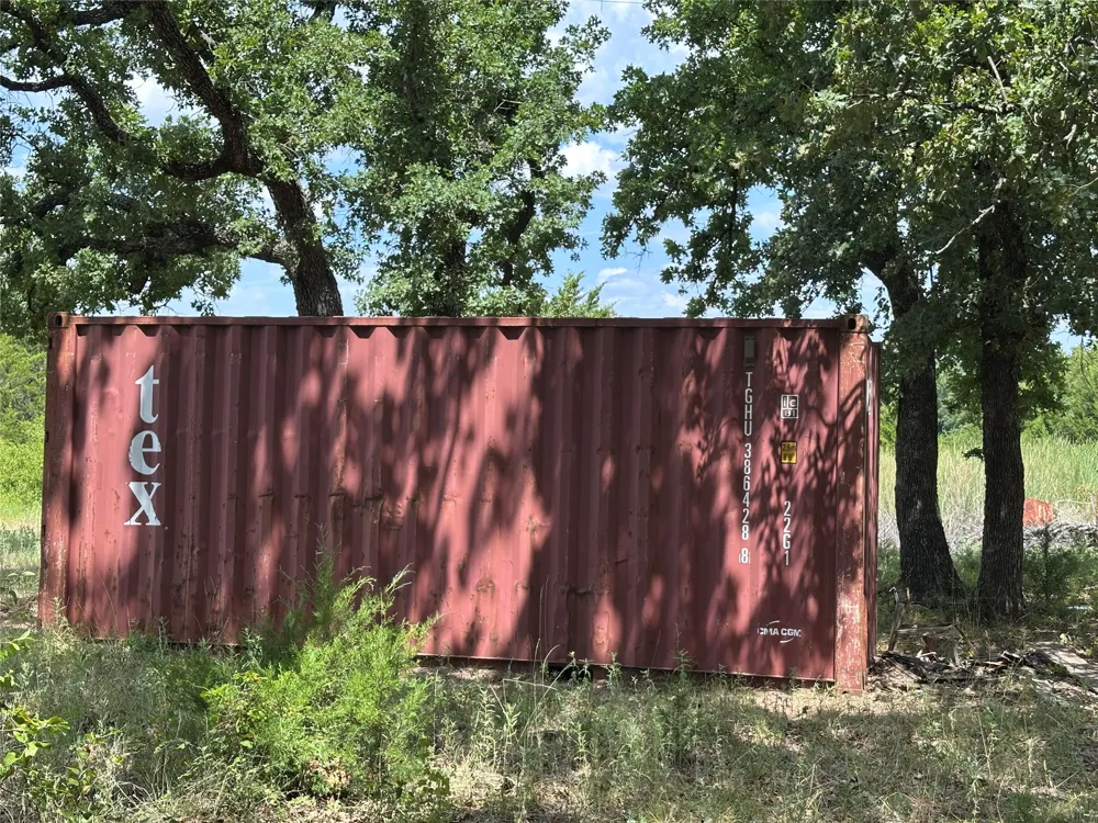 Well Service Road Bowie, TX 76230