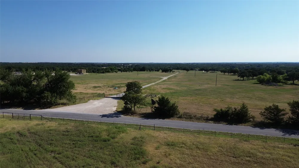 Well Service Road Bowie, TX 76230