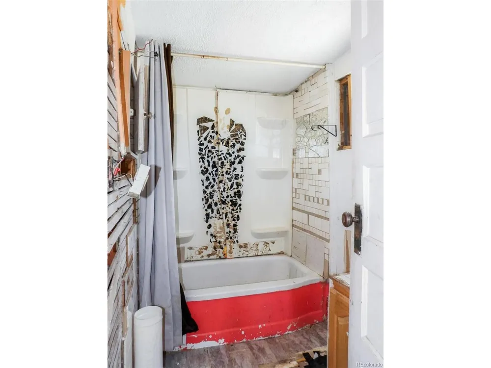 1237 9th Street Las Animas, CO 81054