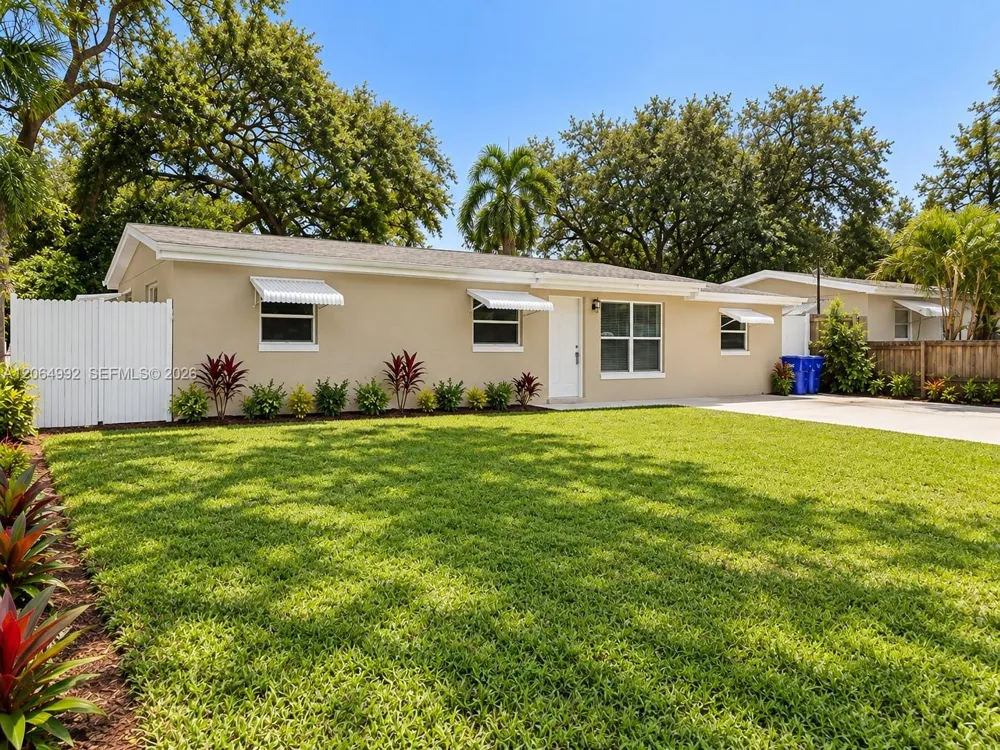 Address Not Shown Hollywood, FL 33021