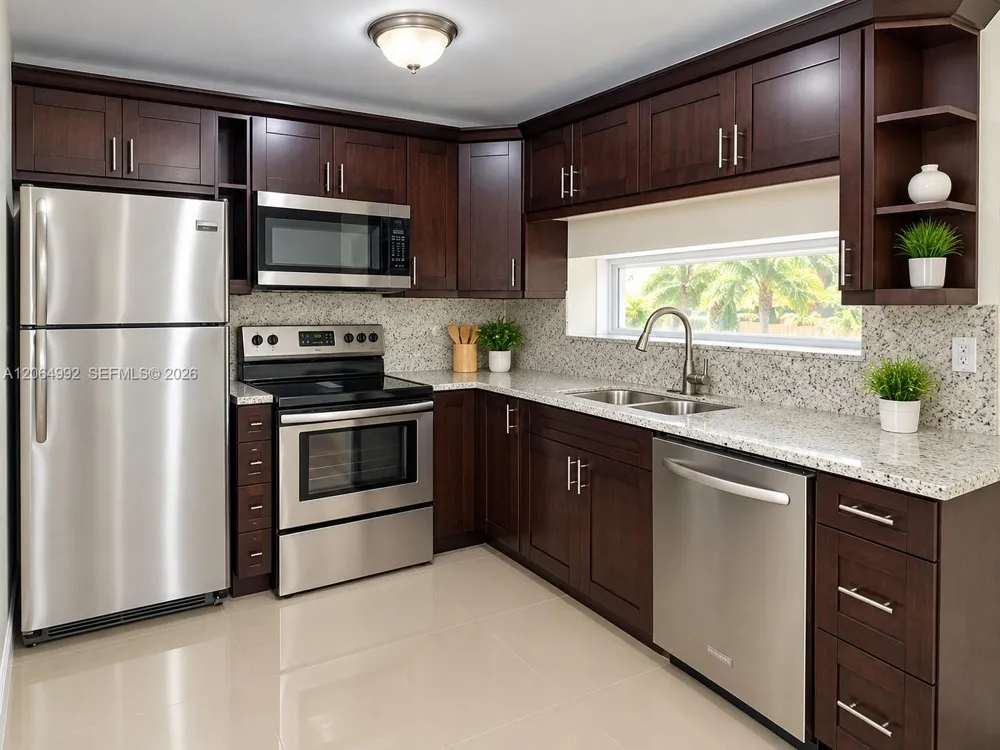 Address Not Shown Hollywood, FL 33021