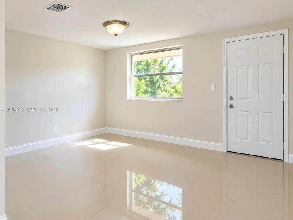 Address Not Shown Hollywood, FL 33021