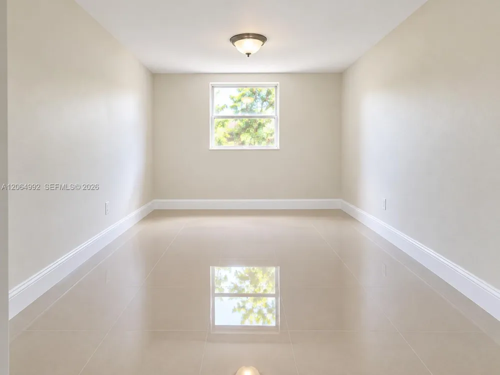 Address Not Shown Hollywood, FL 33021