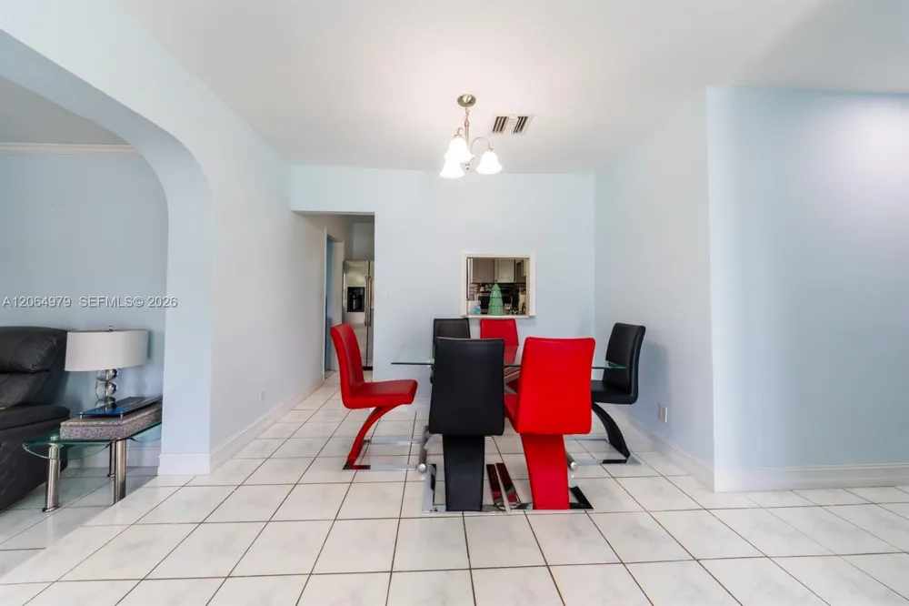 3331 NW 177th Ter Miami Gardens, FL 33056
