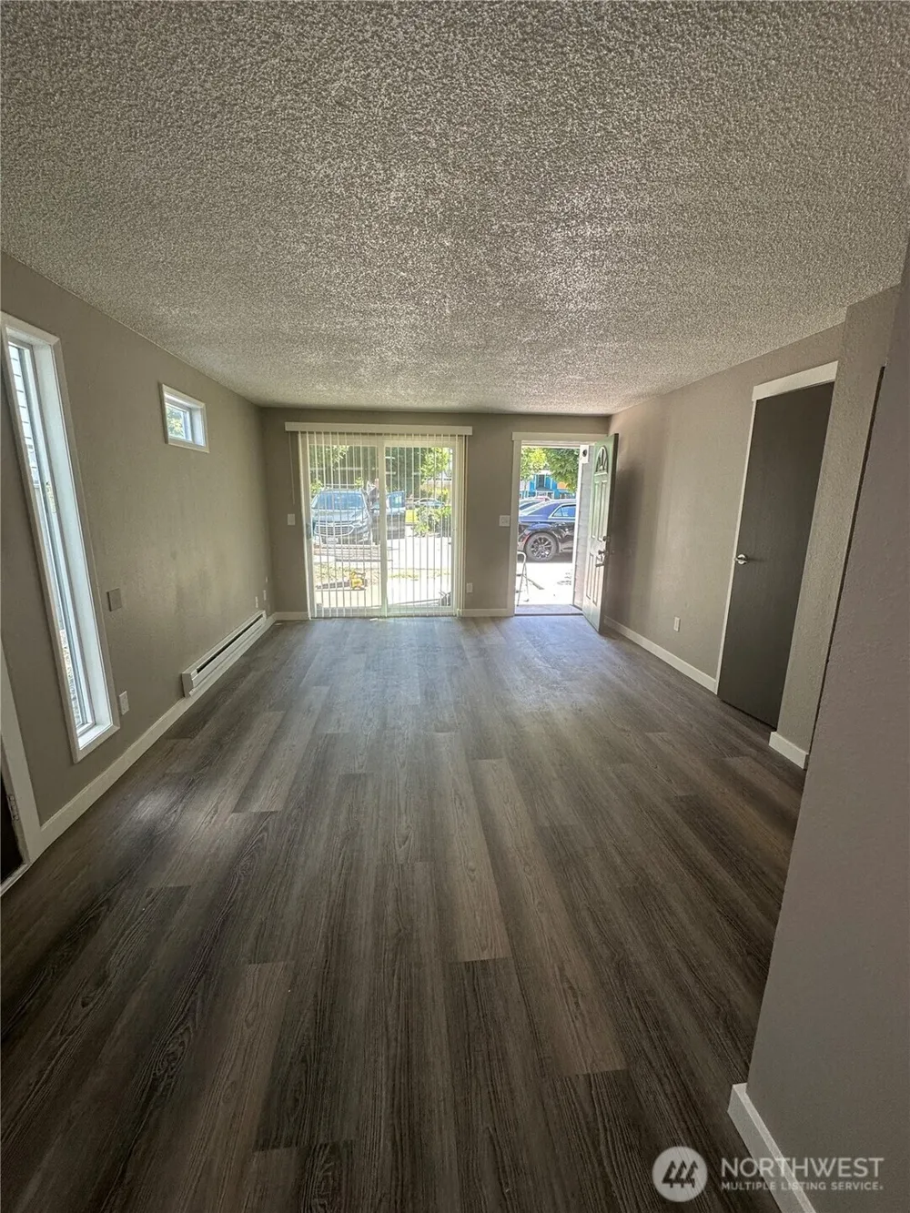 519 Burnett Avenue S #1 Renton, WA 98057