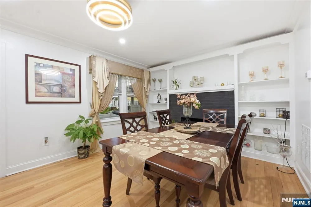 570-572 11th Avenue Paterson, NJ 07514
