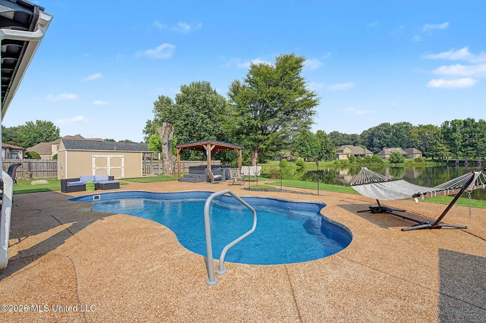 3169 Bridge Moore Drive Nesbit, MS 38651