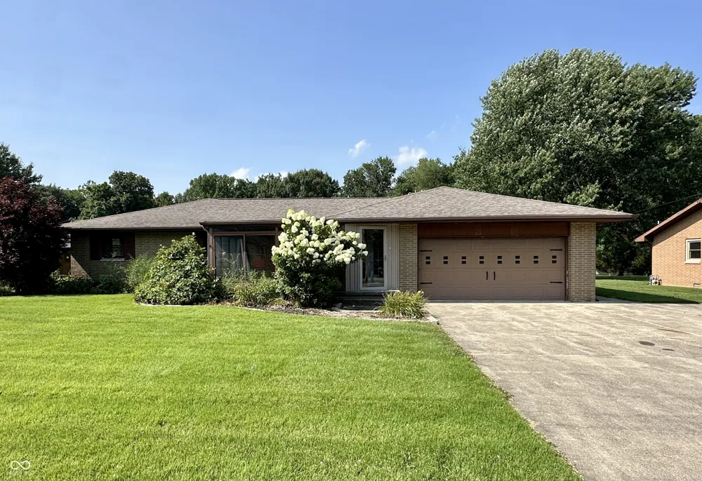 106 W Anderson Street Rockville, IN 47872