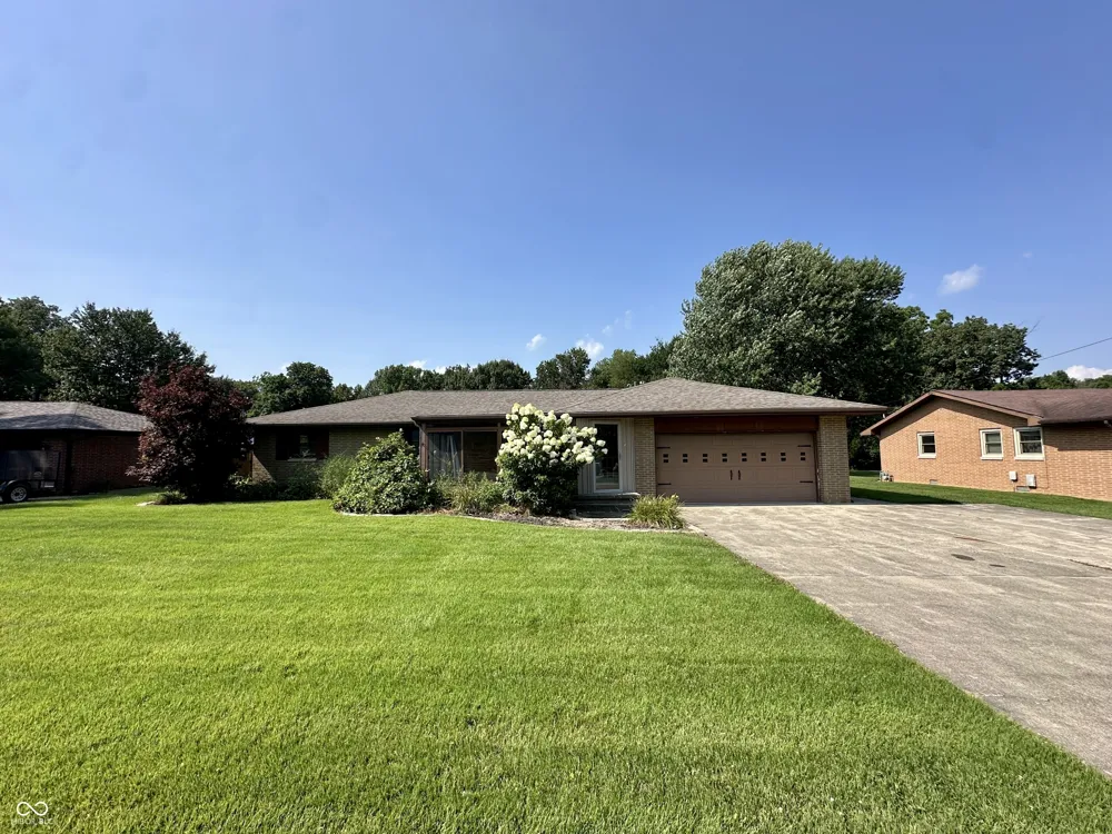106 W Anderson Street Rockville, IN 47872
