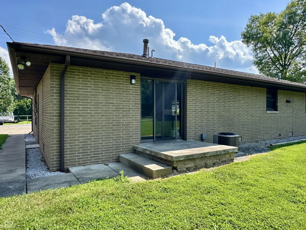 106 W Anderson Street Rockville, IN 47872
